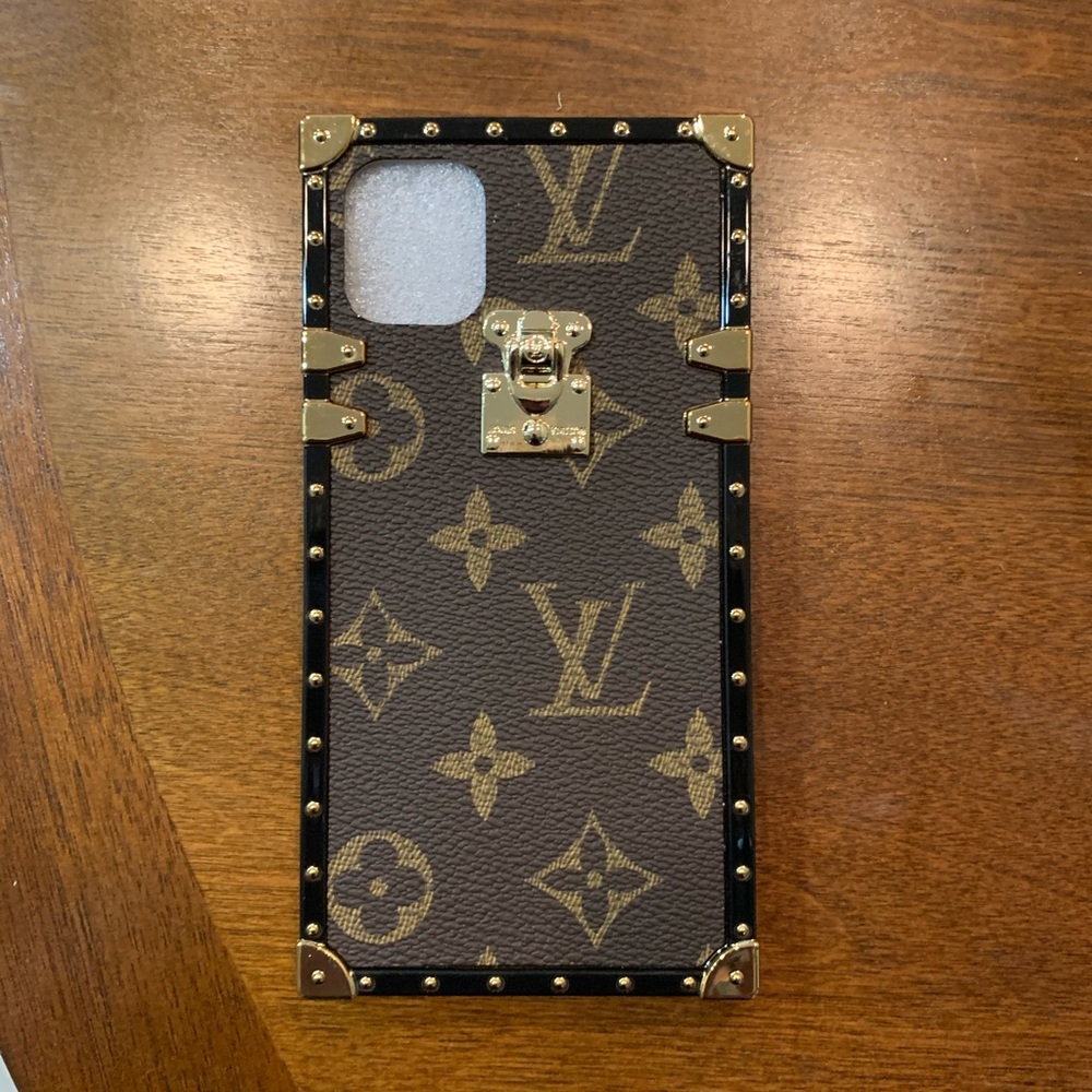 Trunk Style iPhone 11 Pro